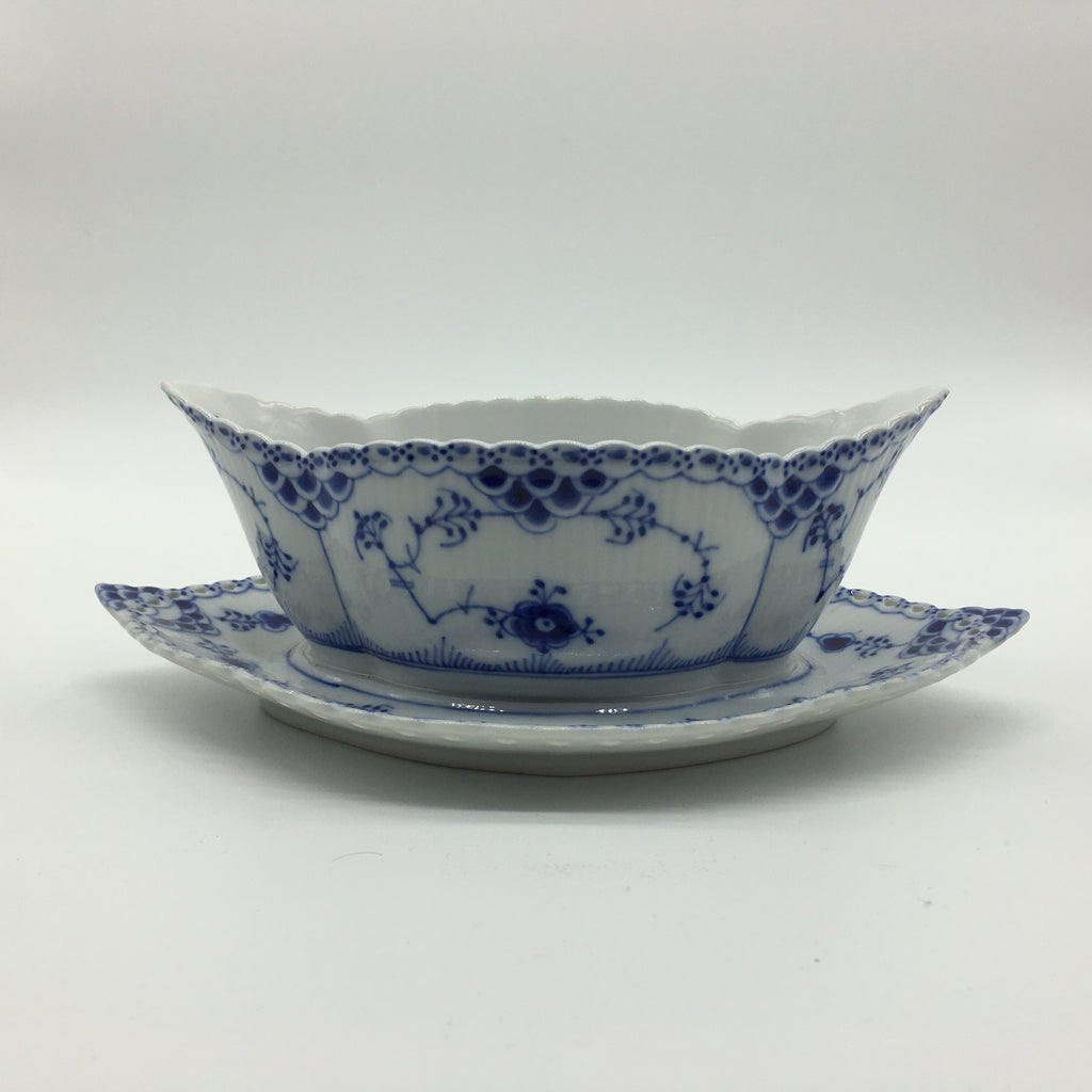 Sauce boat